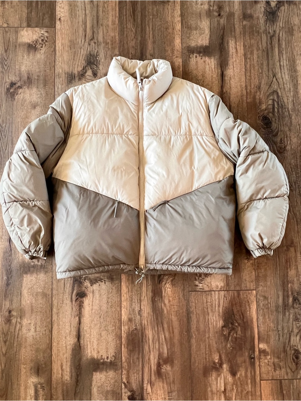 Zara Men’s Puffer Jacket Beige & Olive Greenish Size Medium Cozy Chevron